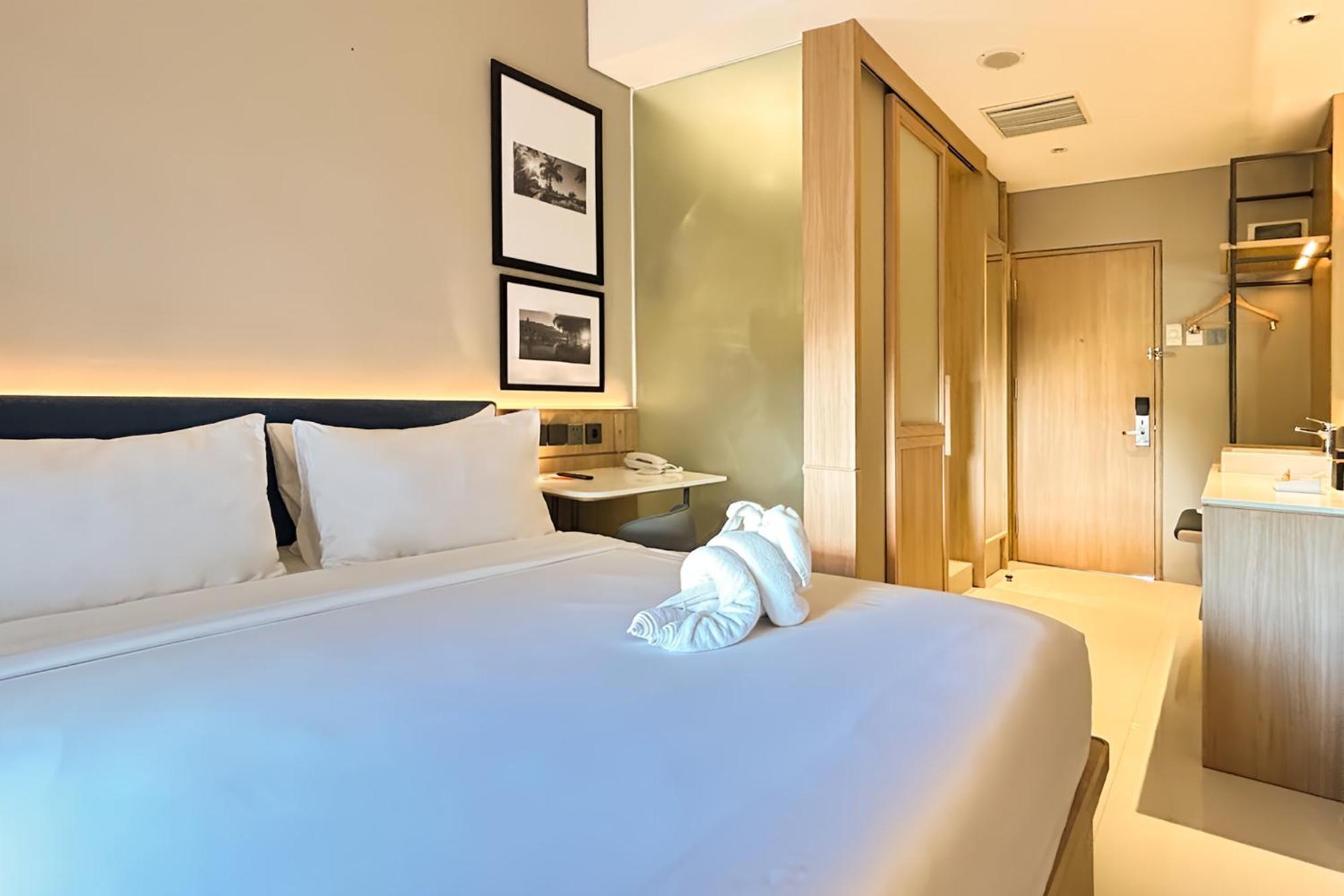 HARRIS Hotel&Conventions Denpasar Exterior foto